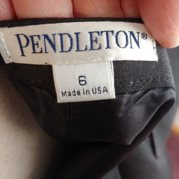 Pendleton Grey 2-Piece Wool Suit, 6/8 - Picture 8 of 8